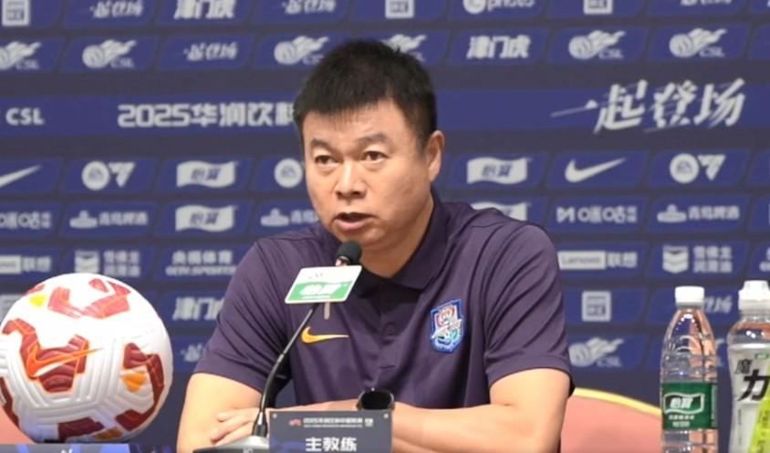 記者：于根偉沒有參加國足主帥競聘